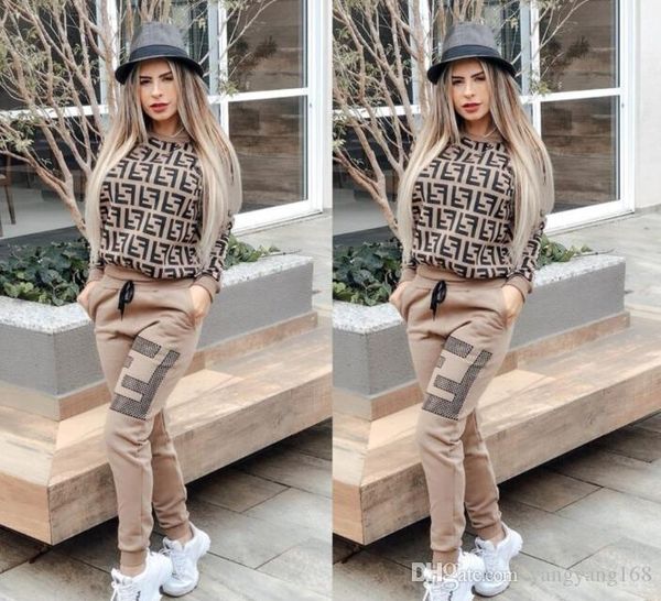 fn letters women two piece outfits long sleeve crew neck pullover and pants set printed tracksuit streetwear fashion suit s-2xl
fn letters women two piece outfits long sleeve crew neck pullover and pants set printed tracksuit streetwear fashion suit s-2xl