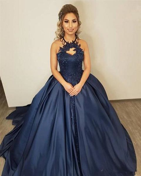 2019 дизайн elegant quinceanera платье sexy холтер top длинный атласные бальные платья кружево вышивка бисер рукава платье партия 167, Blue;red
2019 дизайн elegant quinceanera платье sexy холтер top длинный атласные бальные платья кружево вышивка бисер рукава платье партия 167, Blue;red