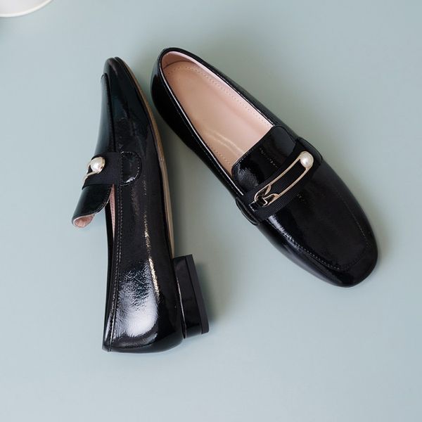 gpokhds 2019 women pumps soft cow leather autumn spring rome style metal decoration white color square toe low heels pumps, Black
gpokhds 2019 women pumps soft cow leather autumn spring rome style metal decoration white color square toe low heels pumps, Black