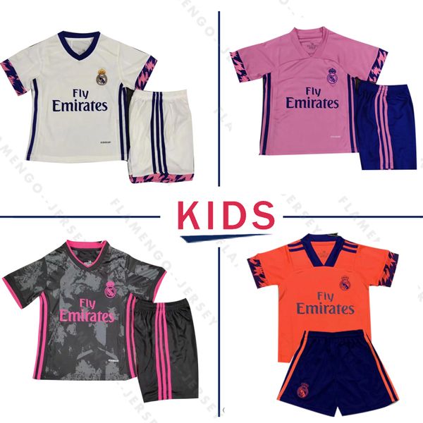 20 21 new real madrid kids soccer jerseys hazard valverde camiseta 2020 2021 vinicius asensio football shirt kids kit equipment, Black;yellow
20 21 new real madrid kids soccer jerseys hazard valverde camiseta 2020 2021 vinicius asensio football shirt kids kit equipment, Black;yellow