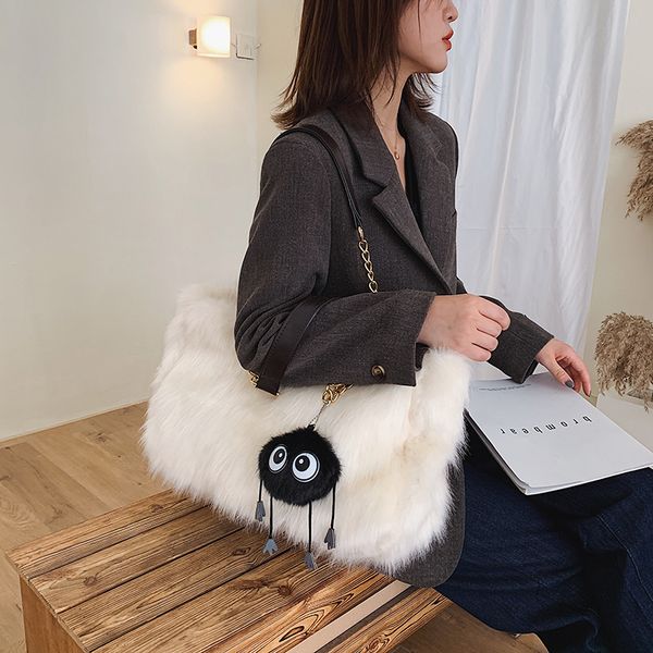 2019 new velvet girls shoulder bag girls handbag messenger bag casual fashion trend luxury famous items light eye ornaments
2019 new velvet girls shoulder bag girls handbag messenger bag casual fashion trend luxury famous items light eye ornaments
