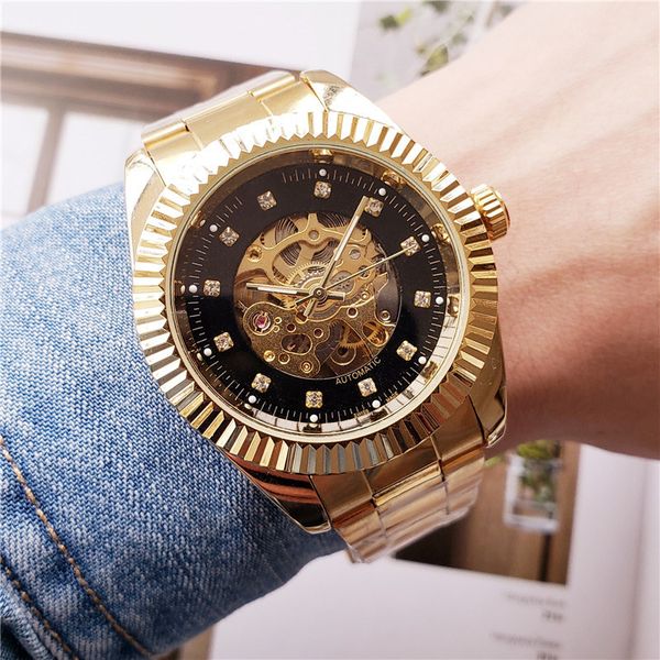 reloj hombre luxury mens watches siamond wristwatch fashion brand business gold watch fully automatic machinery clock wristwatch, Slivery;brown 
reloj hombre luxury mens watches siamond wristwatch fashion brand business gold watch fully automatic machinery clock wristwatch, Slivery;brown
