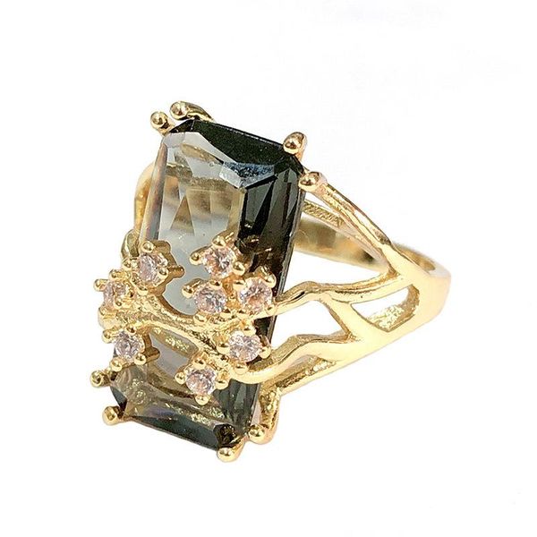 2020 baguette cz ring retro wave of female european and american fashion ring wholesale, Golden;silver
2020 baguette cz ring retro wave of female european and american fashion ring wholesale, Golden;silver