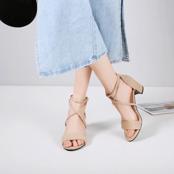 2019 new style large size women's high heel sandals dull polish suede chunky-heel flat cross straps korean-style sandals t3461, Black
2019 new style large size women's high heel sandals dull polish suede chunky-heel flat cross straps korean-style sandals t3461, Black