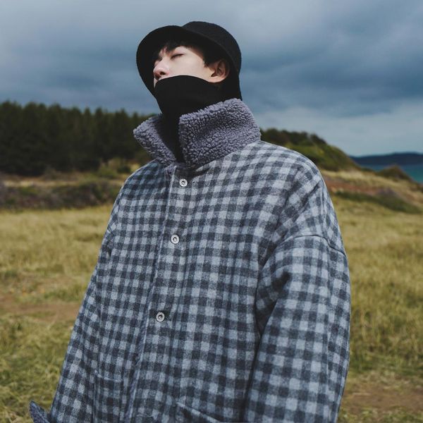 2019 винтажный плед keep warm lamb хлопчатобумажная одежда одежда с обеих сторон утолщение свободное пальто зимняя серая синяя куртка мужчин, Tan;black
2019 винтажный плед keep warm lamb хлопчатобумажная одежда одежда с обеих сторон утолщение свободное пальто зимняя серая синяя куртка мужчин, Tan;black