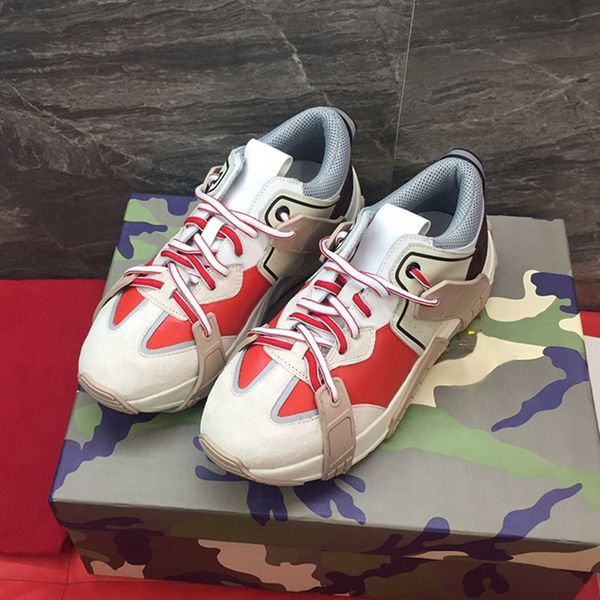 new arrival platform arrival sports classic shoes running shoe fashion drop shipping platform sport triple s white black men shoes type6
new arrival platform arrival sports classic shoes running shoe fashion drop shipping platform sport triple s white black men shoes type6