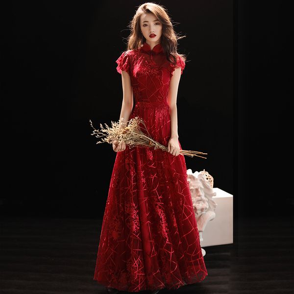 elegant female chinese classic cheongsam traditional evening party dress slim long qipao large size 3xl lace vestidos, Red
elegant female chinese classic cheongsam traditional evening party dress slim long qipao large size 3xl lace vestidos, Red