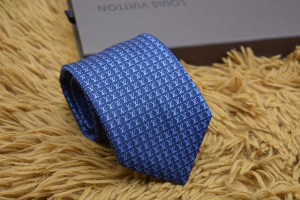 Мужские галстуки New Brand Man Модные буквы Полосатые галстуки Hombre Gravata Тонкий галстук
