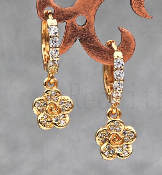 vintage hoop earrings for women gold color earring with rose flower floral zircon drop trendy jewelry wedding anniversary gift, Golden;silver
vintage hoop earrings for women gold color earring with rose flower floral zircon drop trendy jewelry wedding anniversary gift, Golden;silver