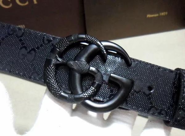 2020 belt fashion mens designers belt luxury belt for man leather belts for men /women with box and tags, Black;brown
2020 belt fashion mens designers belt luxury belt for man leather belts for men /women with box and tags, Black;brown