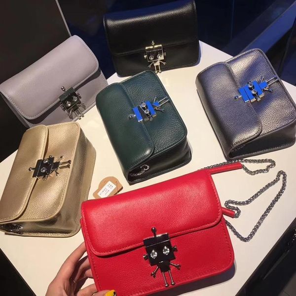 2019 new women lady soft geniune leather cowhide shoulder bag classic vintage flap cross body ladies robot bag t200522
2019 new women lady soft geniune leather cowhide shoulder bag classic vintage flap cross body ladies robot bag t200522