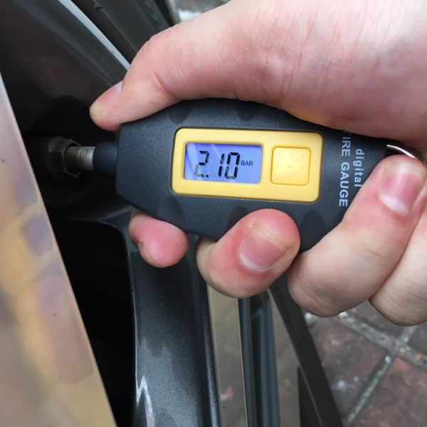 2pcs car auto wheel tire gauge tester 3-100 psi digital tyre air pressure gauge tester meter manometer barometers tool
2pcs car auto wheel tire gauge tester 3-100 psi digital tyre air pressure gauge tester meter manometer barometers tool