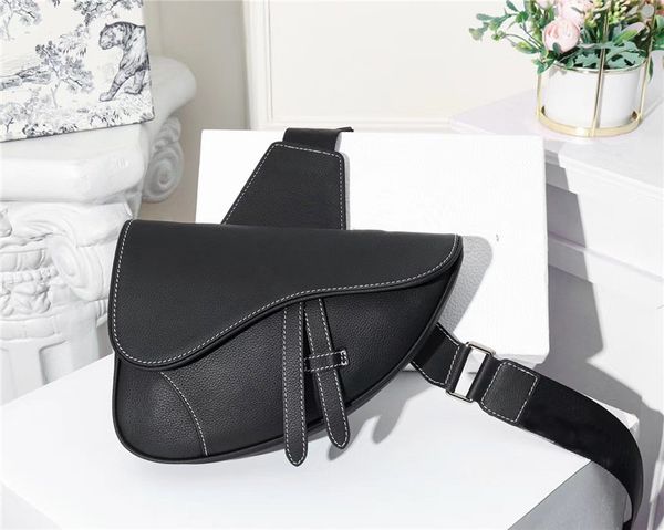 punk saddle bag bee graffiti alphabet stone pattern multicultural integration more trendy fashionable genuine leather shoulder messenger bag
punk saddle bag bee graffiti alphabet stone pattern multicultural integration more trendy fashionable genuine leather shoulder messenger bag