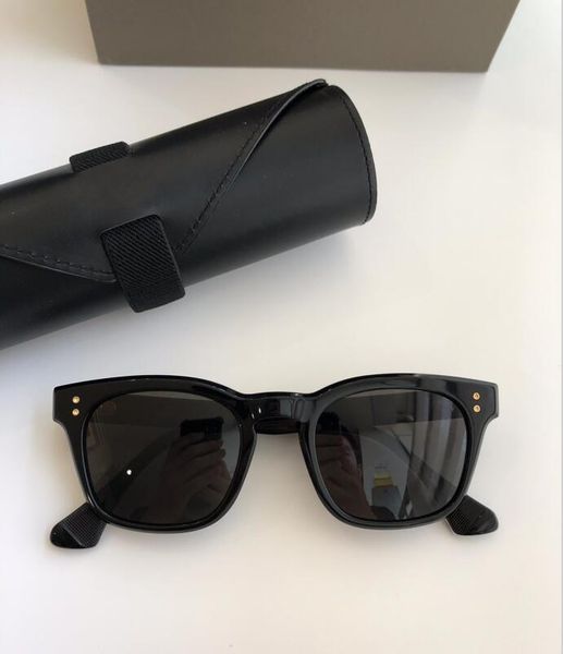 new fashion women sunglasses mann men sunglasses simple and generous men sun glasses outdoor uv400 protection eyewear with case, White;black
new fashion women sunglasses mann men sunglasses simple and generous men sun glasses outdoor uv400 protection eyewear with case, White;black