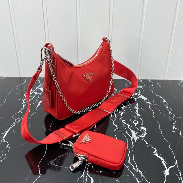 new designer shoulder bag armpit waist bag luxury messenger bag handbag one pack three use multi-function
new designer shoulder bag armpit waist bag luxury messenger bag handbag one pack three use multi-function