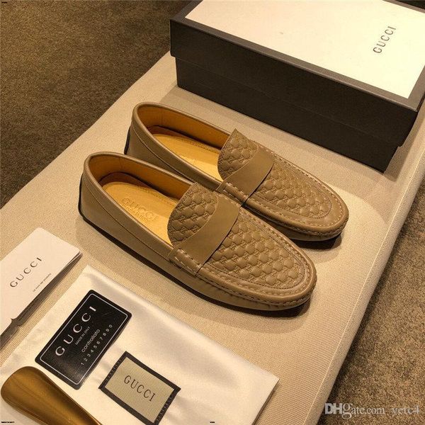 19mm 2020 мужской обуви luxury бренды из натуральной кожи casual вождения shoes men loafers мокасины скольжению на итальянской обуви для муж, Black
19mm 2020 мужской обуви luxury бренды из натуральной кожи casual вождения shoes men loafers мокасины скольжению на итальянской обуви для муж, Black