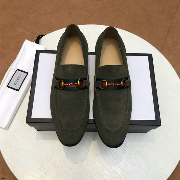 19ff 2019 newly men's quality patent leather shoes white wedding shoes size 38-45 black leather soft man dress shoes
19ff 2019 newly men's quality patent leather shoes white wedding shoes size 38-45 black leather soft man dress shoes