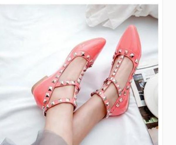 2019 rivet women's shoes in spring and autumn with new style flat bottom pointed end @61, Black
2019 rivet women's shoes in spring and autumn with new style flat bottom pointed end @61, Black