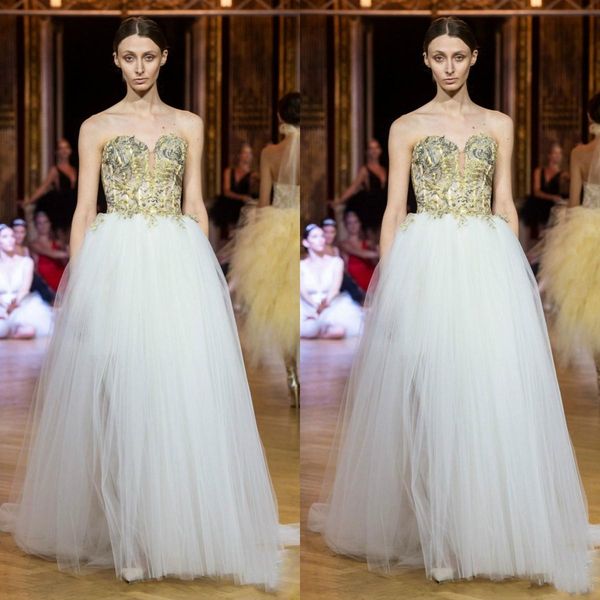 Sleeveless 2019 Tulle Prom Dresses Sweetheart Lace Appliqued Formal Dress Evening Wear A Line Cheap Party Dresses
Sleeveless 2019 Tulle Prom Dresses Sweetheart Lace Appliqued Formal Dress Evening Wear A Line Cheap Party Dresses