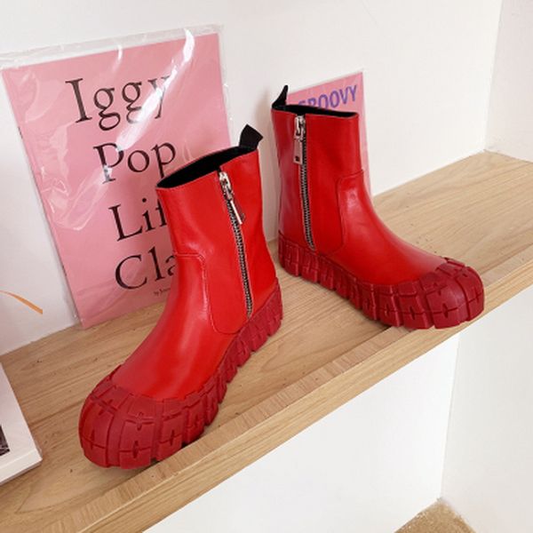 ridged sole platform ankle boots round toe side zipper shoes red black purple flat heel round toe combat boots women
ridged sole platform ankle boots round toe side zipper shoes red black purple flat heel round toe combat boots women