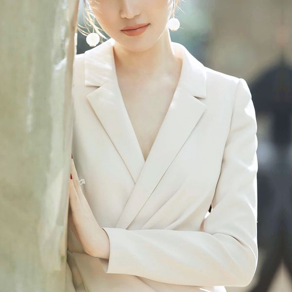 work dresses blazer women long sleeve runway designer quality fashion elegant ladies high street dress suit jacket clothes, White;black
work dresses blazer women long sleeve runway designer quality fashion elegant ladies high street dress suit jacket clothes, White;black