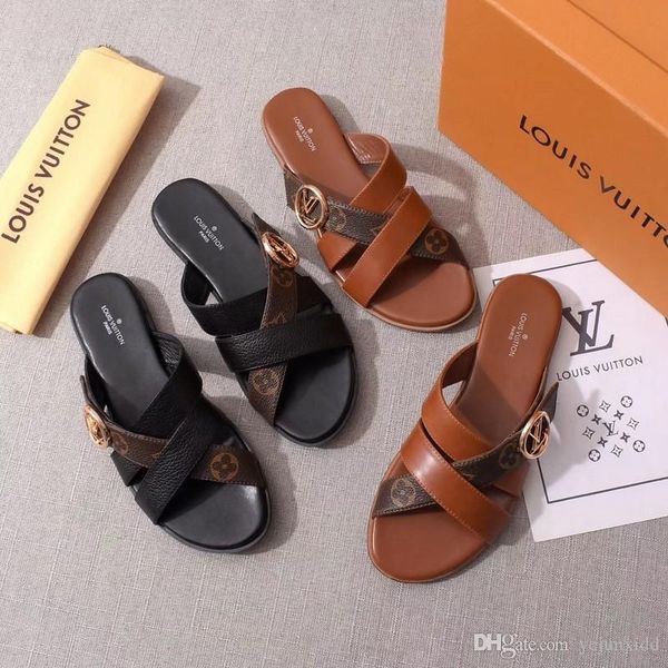 aa luxuries design women slippers sandals ladies beach slipper tide male rivet stud slippers non-slip leather mens casual spikes, Black
aa luxuries design women slippers sandals ladies beach slipper tide male rivet stud slippers non-slip leather mens casual spikes, Black