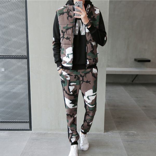 winter man sweatsuits camouflage 3-piece set vest+hoodie+harlan pants tracksuit men set add wool upset plus size winter suit, Gray
winter man sweatsuits camouflage 3-piece set vest+hoodie+harlan pants tracksuit men set add wool upset plus size winter suit, Gray