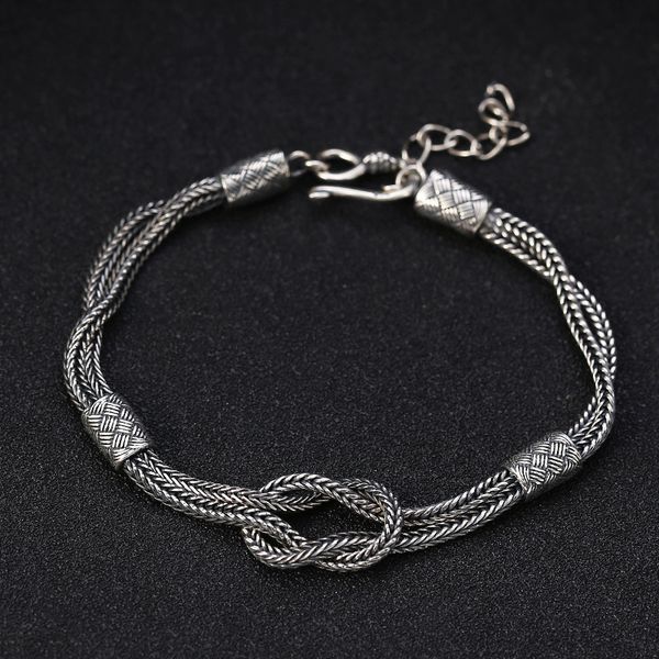 100% 925 silver chain bracelet vintage 925 sterling braided bracelet thai silver women handcrafted jewelry ship, Black
100% 925 silver chain bracelet vintage 925 sterling braided bracelet thai silver women handcrafted jewelry ship, Black