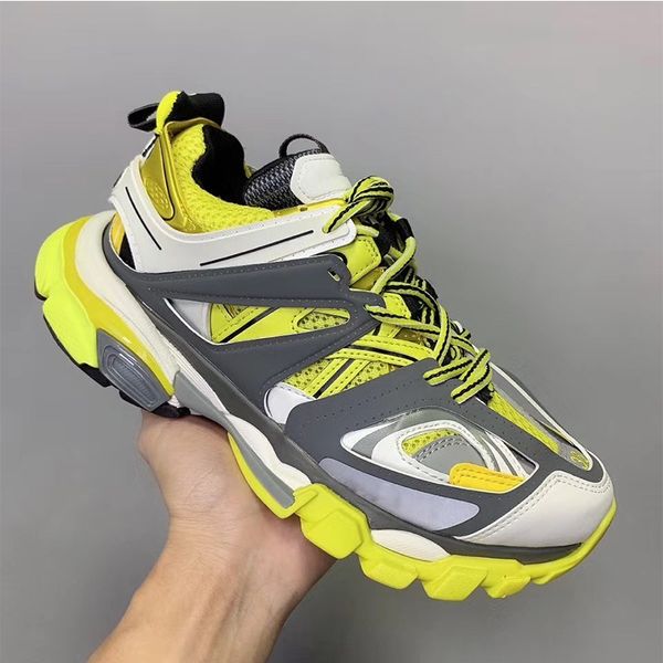 2020 brand new men's and women's enhanced casual shoes, daddy shoes, please contact me for details, size 35-45 yellow, Black
2020 brand new men's and women's enhanced casual shoes, daddy shoes, please contact me for details, size 35-45 yellow, Black