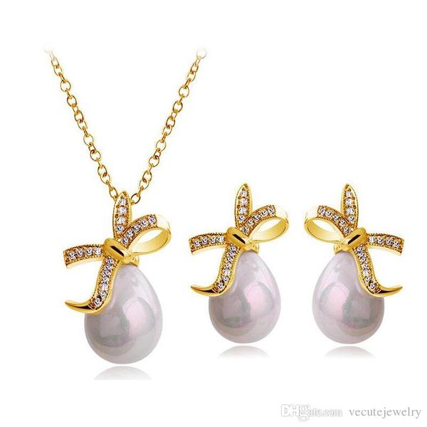 wholesale 18k gold plated waterdrop white pearl necklace earrings jewelry set for women swarovski elements crystal peal jewelry set 2pcs/set, Silver
wholesale 18k gold plated waterdrop white pearl necklace earrings jewelry set for women swarovski elements crystal peal jewelry set 2pcs/set, Silver