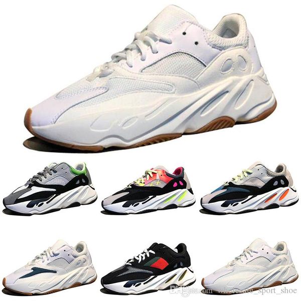 Hot Kanye West Wave Runner 700 Boots Grey Running Shoes for men 700s boot womens mens Sports Sneakers trainers outdoor designer Causal shoes
Hot Kanye West Wave Runner 700 Boots Grey Running Shoes for men 700s boot womens mens Sports Sneakers trainers outdoor designer Causal shoes