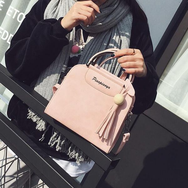 2017 fashion new female bag pu leather women bag semi-circular ring handbag shoulder retro british handbags
2017 fashion new female bag pu leather women bag semi-circular ring handbag shoulder retro british handbags