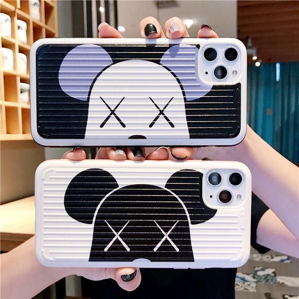 one piece luxury phone case for iphone 7 8p xs 11promax fashion xx bear with anti-fall trunk designer phone case back cover
one piece luxury phone case for iphone 7 8p xs 11promax fashion xx bear with anti-fall trunk designer phone case back cover