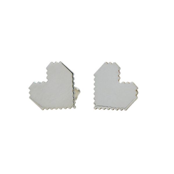 fashion pixel heart earrings silver heart stud earrings digital peach for women wholesale, Golden;silver
fashion pixel heart earrings silver heart stud earrings digital peach for women wholesale, Golden;silver