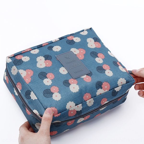 suitcase multifunctional square storage box suitcase cosmetic storage bag cosmetic bag
suitcase multifunctional square storage box suitcase cosmetic storage bag cosmetic bag