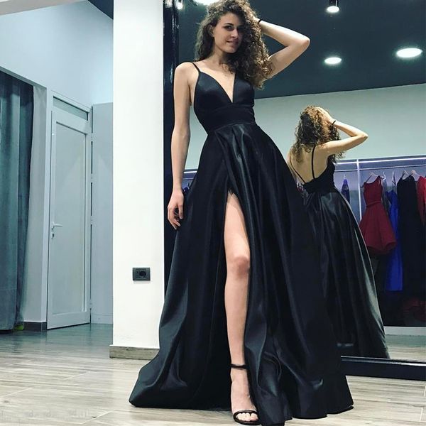 new design black deep v neck prom dresses spaghetti straps high slits long backless court train satin formal evening dresses, Black;red
new design black deep v neck prom dresses spaghetti straps high slits long backless court train satin formal evening dresses, Black;red