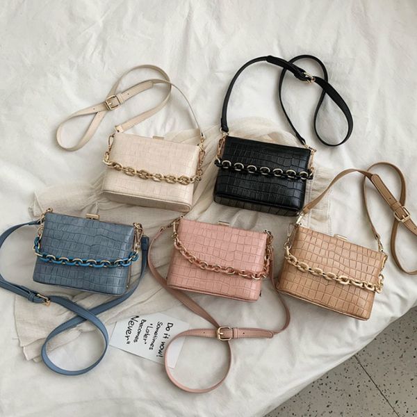 female vintage crocodile pattern bag for women shoulder bags retro split pu leather bags solid ladies small messenger handbag
female vintage crocodile pattern bag for women shoulder bags retro split pu leather bags solid ladies small messenger handbag