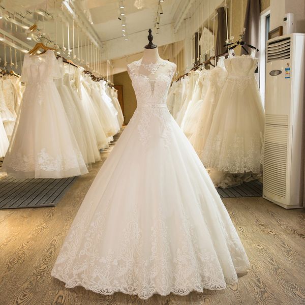 sheer lace appliques a-line wedding dresses floor length beaded 2019 sleeveless lace up back bridal gowns custom plus size real ps, White
sheer lace appliques a-line wedding dresses floor length beaded 2019 sleeveless lace up back bridal gowns custom plus size real ps, White