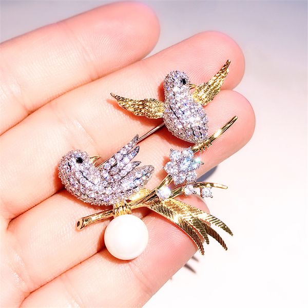 luxury zircon rhinestone love birds brooch pin lovely dancing bird pin lady scarf buckle broche jewelry accessory christmas gift, Gray
luxury zircon rhinestone love birds brooch pin lovely dancing bird pin lady scarf buckle broche jewelry accessory christmas gift, Gray