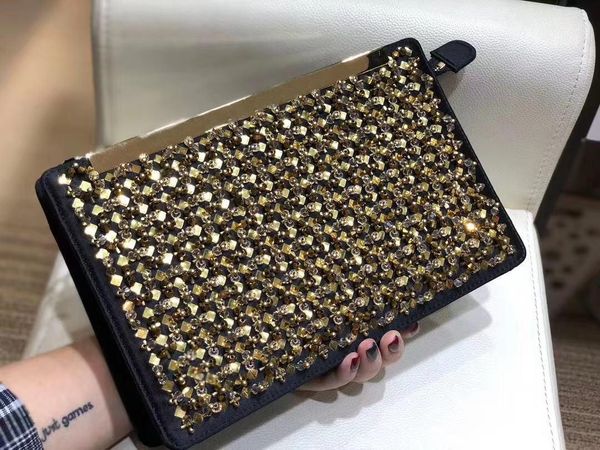vip limited edition ladies dinner bag french designer designer clutch bag fashion lady style zipper closed opening silk diamond decoration
vip limited edition ladies dinner bag french designer designer clutch bag fashion lady style zipper closed opening silk diamond decoration