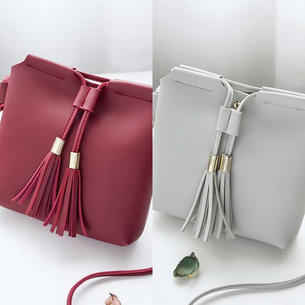female 2020 messenger female student simple small mobile phone bag versatile girl mobile phone small bag, White
female 2020 messenger female student simple small mobile phone bag versatile girl mobile phone small bag, White