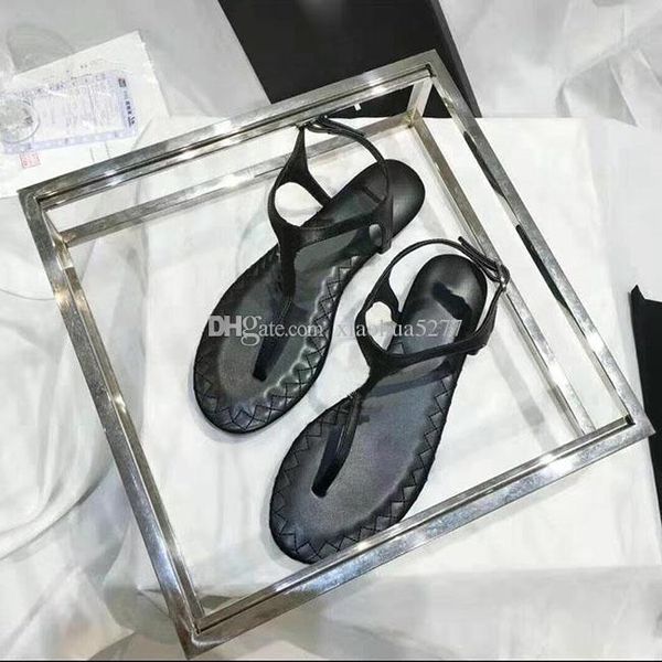 5 colors women designer chain slide flat sandals outdoor beach fashion causal rubber flat slippers with box size 35-41, Black
5 colors women designer chain slide flat sandals outdoor beach fashion causal rubber flat slippers with box size 35-41, Black