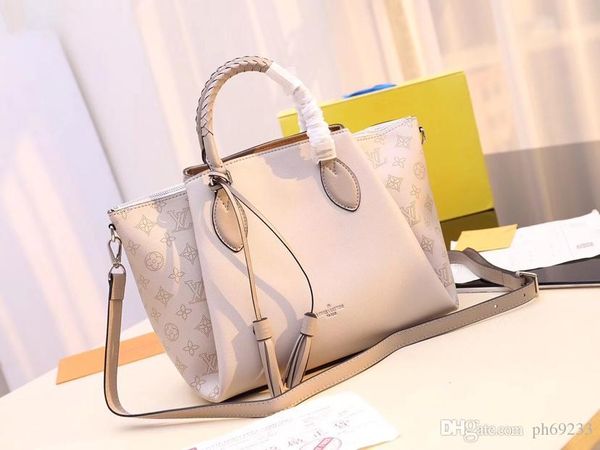 2019 new tyle women brand de inger handbag leather fa hion luxury houlder bag me enger bag houlde 40x25x18 m55031
2019 new tyle women brand de inger handbag leather fa hion luxury houlder bag me enger bag houlde 40x25x18 m55031