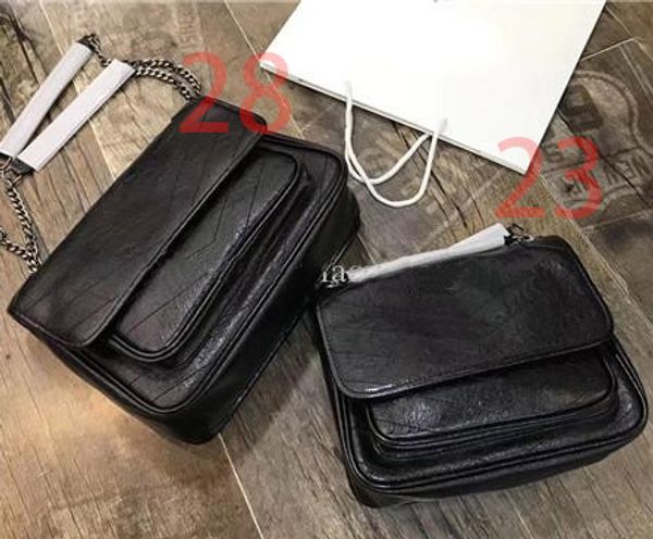 luxury classic v wave pattern flap chain bag oil wax real leather shoulder handbag designer bags crossbody purse messenger bag
luxury classic v wave pattern flap chain bag oil wax real leather shoulder handbag designer bags crossbody purse messenger bag