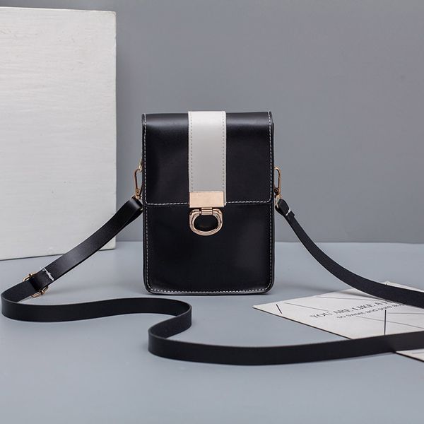 new trend ladies shoulder bags retro leather messenger bag mobile phone bag functional small square hasp bolsas mujer
new trend ladies shoulder bags retro leather messenger bag mobile phone bag functional small square hasp bolsas mujer