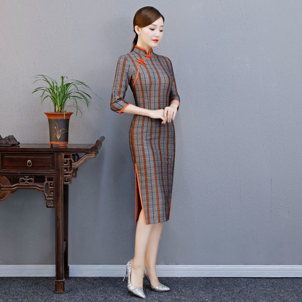 knee length cheongsam spring vintage chinese style dress fashion 2019 womens qipao slim party dresses button vestido s-3xl, Black;gray
knee length cheongsam spring vintage chinese style dress fashion 2019 womens qipao slim party dresses button vestido s-3xl, Black;gray
