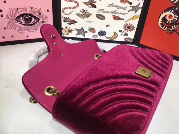 factory direct brand women bag winter new lock velvet bag classic embroidered line wavy women chain bag elegant temperament
factory direct brand women bag winter new lock velvet bag classic embroidered line wavy women chain bag elegant temperament
