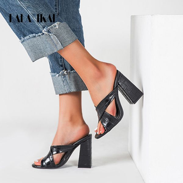 lala ikai 2020 summer women shoes open toe 11 cm high square heels pu leather sandals buckle shallow ladies shoes xwc6744-4, Black
lala ikai 2020 summer women shoes open toe 11 cm high square heels pu leather sandals buckle shallow ladies shoes xwc6744-4, Black