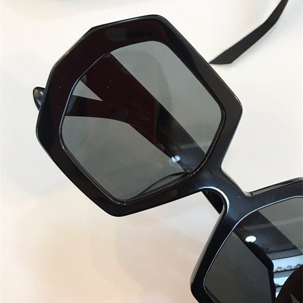 women new fashion 0708 sunglasses uv400 popular lens plate 0708s frame for lady generous style hexagon full selling with pa assi, White;black
women new fashion 0708 sunglasses uv400 popular lens plate 0708s frame for lady generous style hexagon full selling with pa assi, White;black