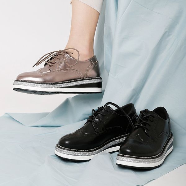 mixed color platform full brogues shoes woman lace up cutout golden muffins winter flats british creepers derby shoes woman ns18, Black
mixed color platform full brogues shoes woman lace up cutout golden muffins winter flats british creepers derby shoes woman ns18, Black